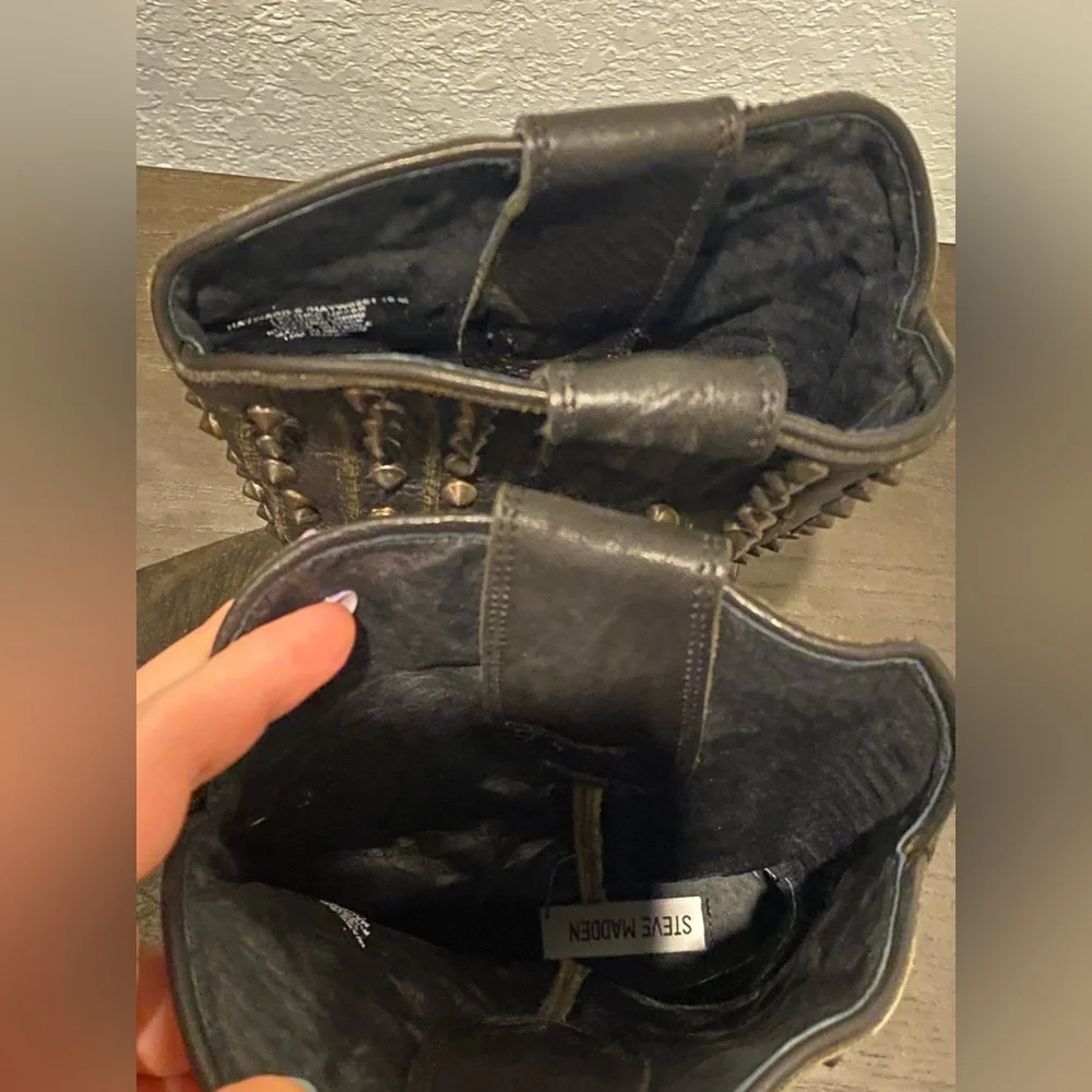 NWOT Steve Madden ✨ Studded Dark Brown 🤎Hayward Western 🤠 Heeled Boots 👢 - Picture 8 of 12